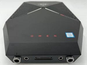 HP OMEN X by HP P1000 COMPACT GAMING VR METAVERSE REALTÀ VIRTUALE *RARO* - Foto 1 di 7