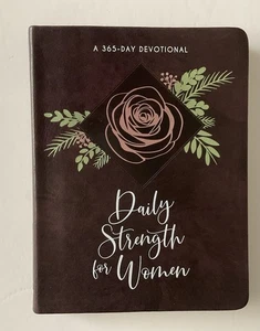 Daily Strength for Women : A 365-Day Devotional by BroadStreet Publishing... - Bild 1 von 4