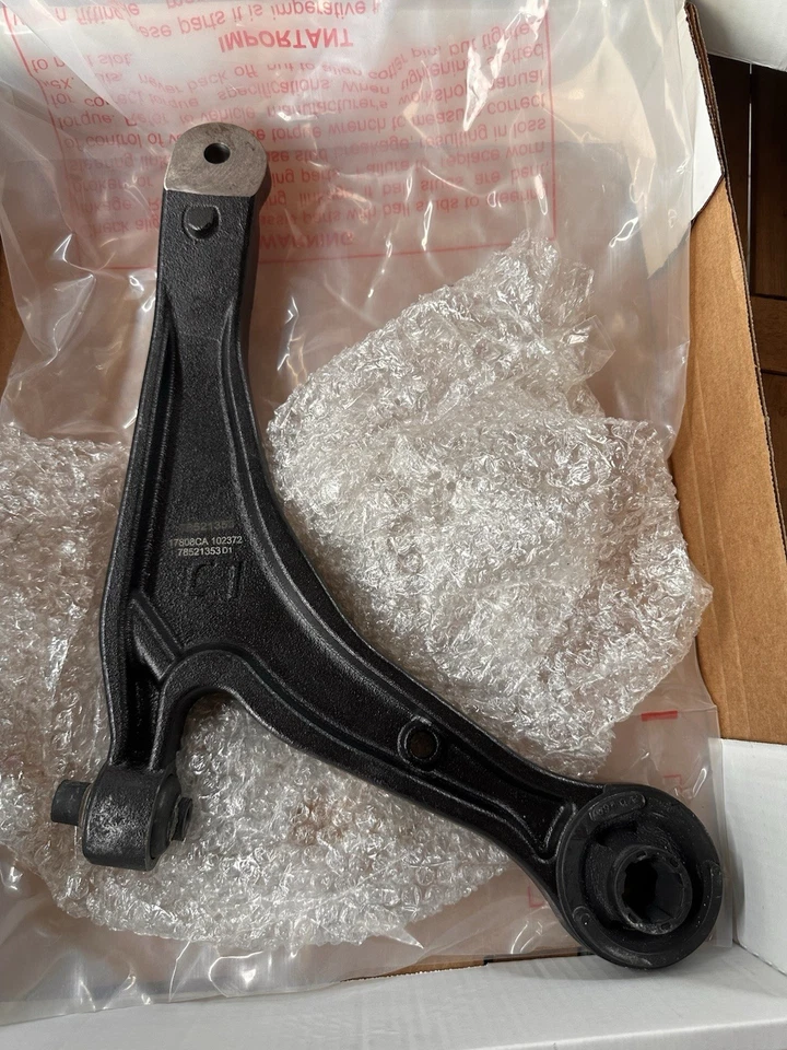 Duralast Chassis Suspension Control Arm For Volvo 960 S90 V90 - Изображение 1 из 4
