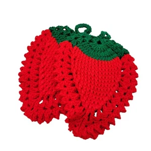 Juego de 2 soportes para olla con forma de fresa de ganchillo rojo verde hecho a mano decoración de cocina - Imagen 1 de 7