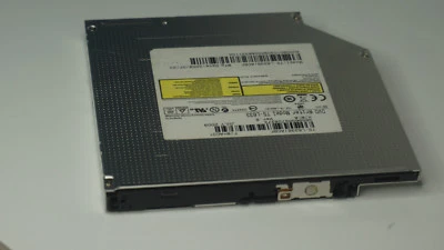 Unidad óptica Toshiba Samsung DVD RW TS-L633 SATA - PROBADA 12,7 mm SATA Foto 1 de 2