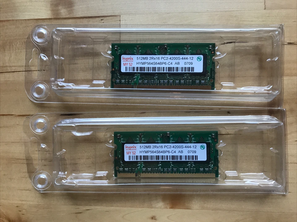 Hynix 512MB DIMM 533 MHz DDR2 Memory (HYMP564S64BP6C4) - Image 1 of 1