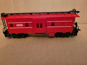 H.O. train car Lima caboose Red w/ White Strips # 1655 PreOwned - Picture 1 of 6