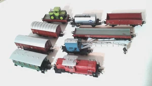 MÄRKLIN H0 GÜTERZUG mit Diesel-Lok 260 576-4 - mit 7 Güterwagen + Kran + Beiwerk - Bild 1 von 8