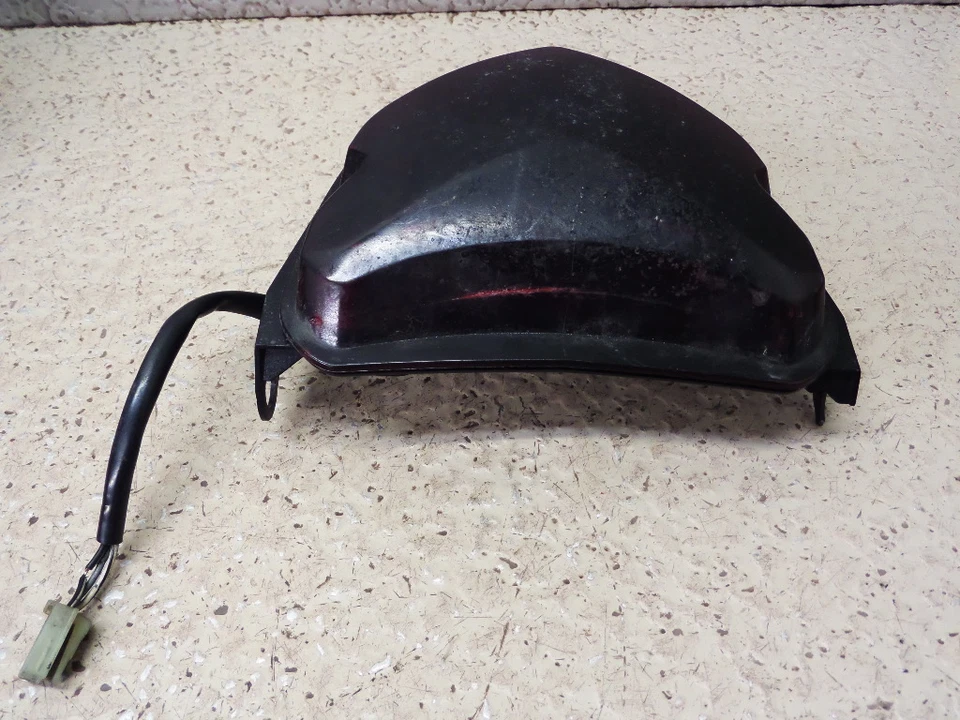 Luz trasera Suzuki GSXR 750 2005 Foto 1 de 1