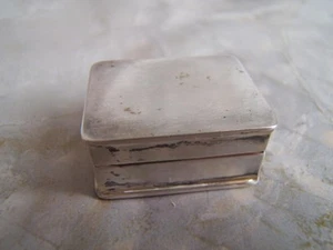 VINTAGE VOLUPTE STERLING SILVER MINIATURE BOX COMPACT - Picture 1 of 12
