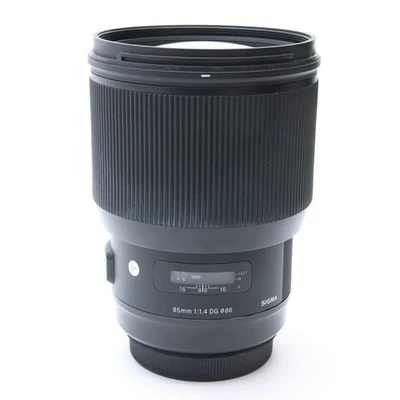SIGMA 85mm F/1.4 DG HSM Art (for Canon EF mount) #240 - Image 1 of 4