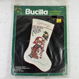 Medias de peluche estampado punto de cruz Bucilla Christmas Heirloom # 82429 - Imagen 1 de 2