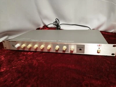 Guyatone HGP-1 Hyper Instrument Processor Tube Preamp Made in JAPAN - Image 1 of 4