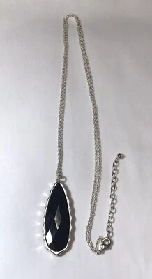 "Collar largo 40"" llamativo tono plata imitación ónix negro facetado lágrima piedra" Foto 1 de 4