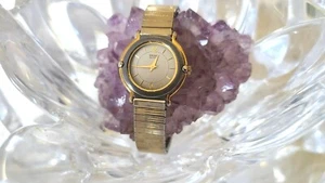 Ladies Seiko 2P20-001A Silver Dial Wrist watch - Picture 1 of 10