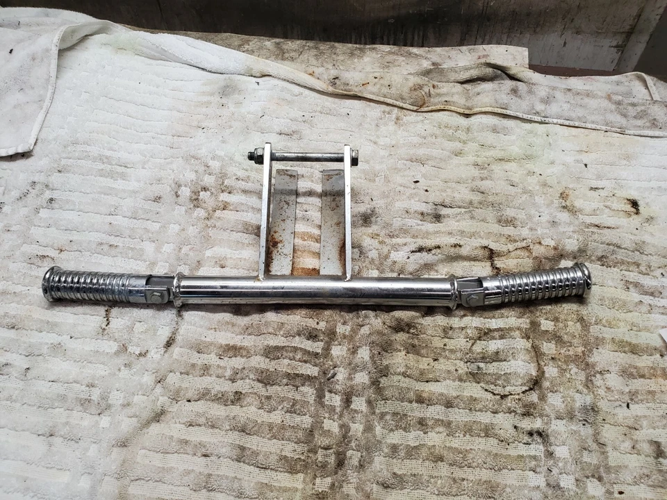 1981 Yamaha Virago XV920 R XV 920 R Highway Bars Forward Foot Rest  - Image 1 of 4