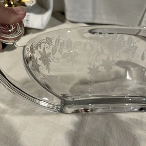 Vintage Elegant Fostoria Glas June Klar Azurblau Schnörkelgriff Herzstück Schale - Bild 1 von 8