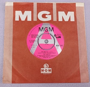 THE COWSILLS WE CAN FLY / TIME FOR REMEMBRANCE UK MGM 7" PROMO DEMO VINYL SINGLE - Picture 1 of 2