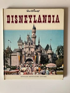 DISNEYLANDIA LIBRO WALT DISNEY ARNOLDO MONDADORI EDITORE QUINTA EDIZIONE - Picture 1 of 1