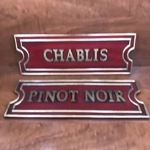 Pinot Noir & Chablis Plakette Wein Küche Restaurant Bar 3D Wandbehang Deko 🍷 - Bild 1 von 4