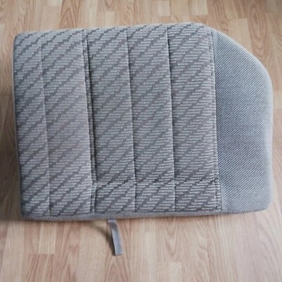 TOYOTA 1990-95 4RUNNER REAR RIGHT SEAT BOTTOM BROWN TOYOTA TAN "OAK"  COLOR - Image 1 of 4