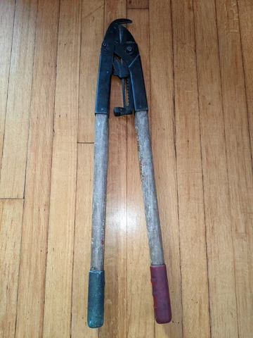 Vintage Garden Loppers Tree Pruners American Standard Wooden Free Shipping Cover