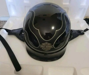 Harley-Davidson Motorcycle Helmet Black Silver Flames XL DOT Approved - Picture 1 of 15
