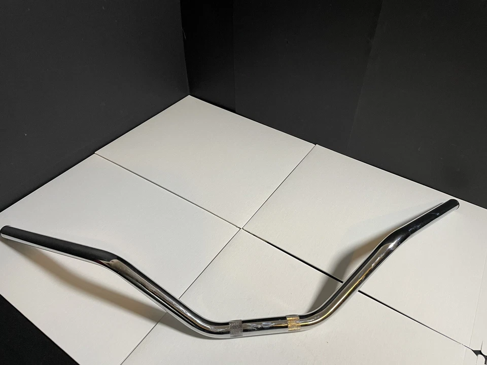 Manillar Triumph 650 750 TR6R T120R T140 T150 1965 - 1973 97-1870 agujero moleteado Foto 1 de 4