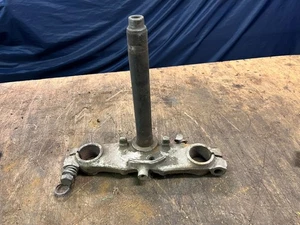 Yugo inferior Suzuki RM125/RM250 CIRCA 1977-1980 - Imagen 1 de 4