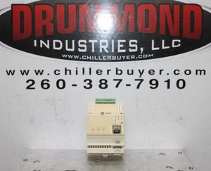 TRANE UC800 CHILLER EXPANSION CONTROL MODULE X13651144-01 REV. B 24 VDC 210 mA - Picture 1 of 5