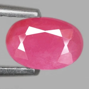 0.77Ct. Natural Gemstone Ruby Pink Color Oval Facet Normal Heated Winza,Tanzania - Picture 1 of 7