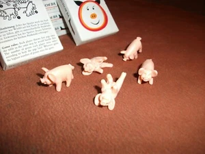 5 Glücksschweine zum würfeln - Deko Schweine - Silvestergeschenk - Bild 1 von 3