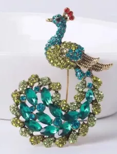Bunte Strass Pfau Brosche Anstecknadel Geschenk Schals Jacken Strass - Bild 1 von 6