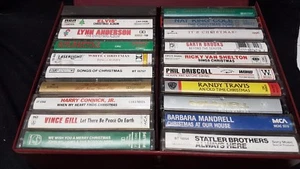 The Ultimate Christmas Cassette Collection (lote de 20) - Imagen 1 de 10