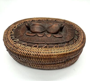 VTG Indonesian Lombok Double Turtle Life’s Basket Trinket Box 5.5” Long By 3.5” - Picture 1 of 7