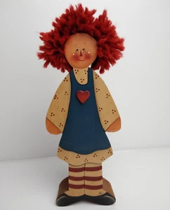 Handgefertigte Holz Raggedy Ann Figur mit Garn Haar 9,5" groß handbemalt signiert - Bild 1 von 15