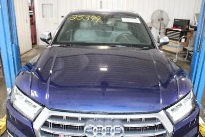 Capó usado se adapta a: Audi SQ5 2019 grado A Foto 1 de 4