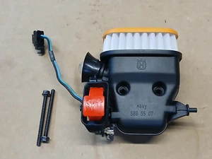 Husqvarna 545 Mark II Motorsäge Luftfilter, Halterung, Sockel, Schalter, Primerbirne OEM - Bild 1 von 5