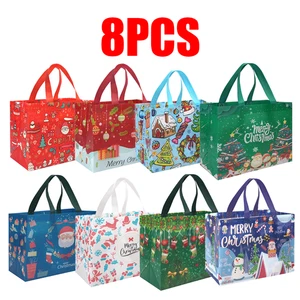 8 Stück große Vlies Weihnachten Geschenktüten mit Griffen Wiederverwendbar Urlaub Leckerei - Bild 1 von 8