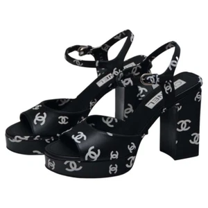 Chanel CC Shoes Platforms NEW Size 40 - Picture 1 of 5