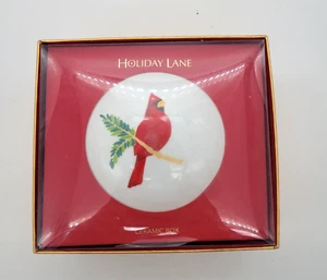 Macys Holiday Lane RED CARDINAL Ceramic Trinket Box Beautiful - Picture 1 of 4