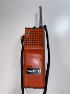 HANDIC 21 HAND HELD MARINE RADIO PARTS OR REPAIR (24-25) - Foto 1 di 4