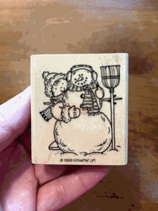 1999 Stampin Up! Stamp CHILD KID HUGGING BUILDING A SNOWMAN Snow Winter Fun - Picture 1 of 2