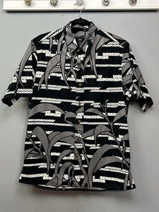 Sig Zane Designs Milo Hawaii Aloha Shirt Mens Medium Black Gray Hawaiian Button - Picture 1 of 7