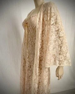 Vintage 70s Chantilly Lace Long Negligee and Peignoir by Glydon’s USA Size M EUC - Bild 1 von 24