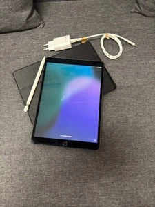Apple iPad Air (3. Gen.) WiFi+Cellular iOS 256GB - mit Original Apple Pencil - Bild 1 von 3