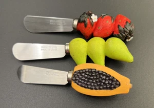 Lot of 3 Fruit Spreaders/Vintage Hand Painted Stainless Steel - Picture 1 of 9