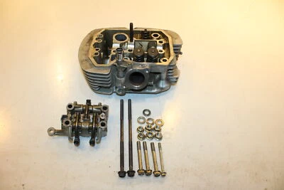 2006 Honda Shadow VT750 Aero Front Engine Cylinder Head Valves 12210-MEG-000 Foto 1 de 4