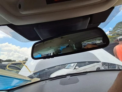 Used Front Center Interior Rear View Mirror fits: 2016 Land rover Discovery spor - Image 1 of 4