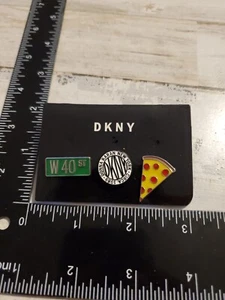 DKNY 3 Pin set / Badges / Brooches for Jackets, Bags etc New qg - Picture 1 of 2