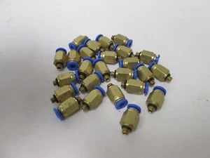 Lot of 25 New Pneumatic Push-In Fitting: 4mm Tubing, Straight, M5 x 0.8 Thread - Picture 1 of 4