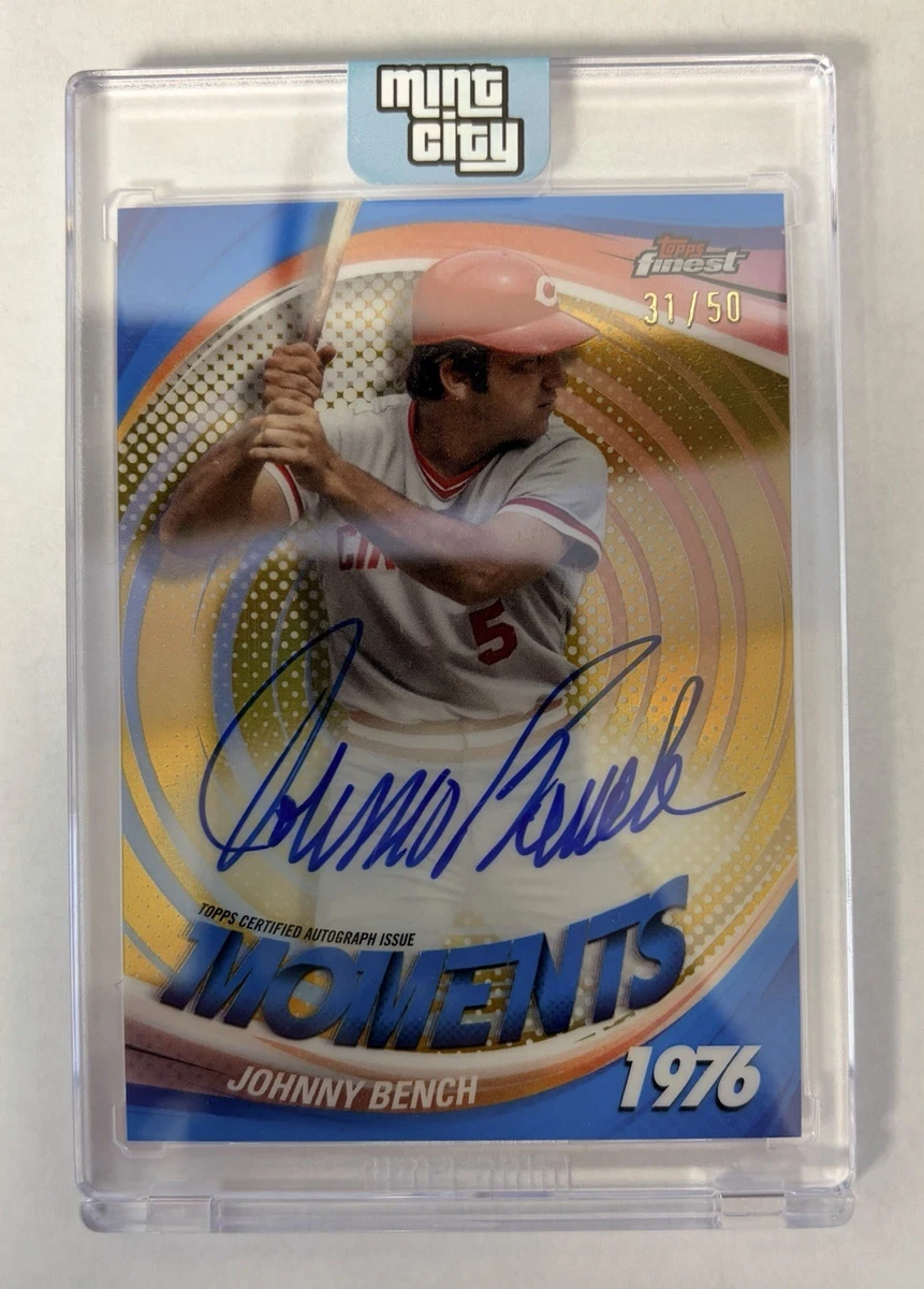 Major Leagues Baseball MLB) (Johnny Bench Autographed Sports