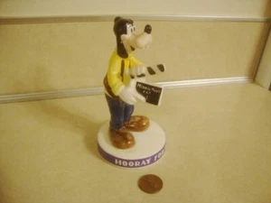 Vtg HOORAY FOR HOLLYWOOD Walt Disney Porcelain GOOFY Director SCHMID Taiwan! - Picture 1 of 6