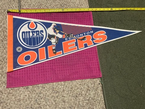 VINTAGE EDMONTON OILERS FULL SIZE WINCRAFT PENNANT OFFICIAL NHL - FAST SHIPPER Cover